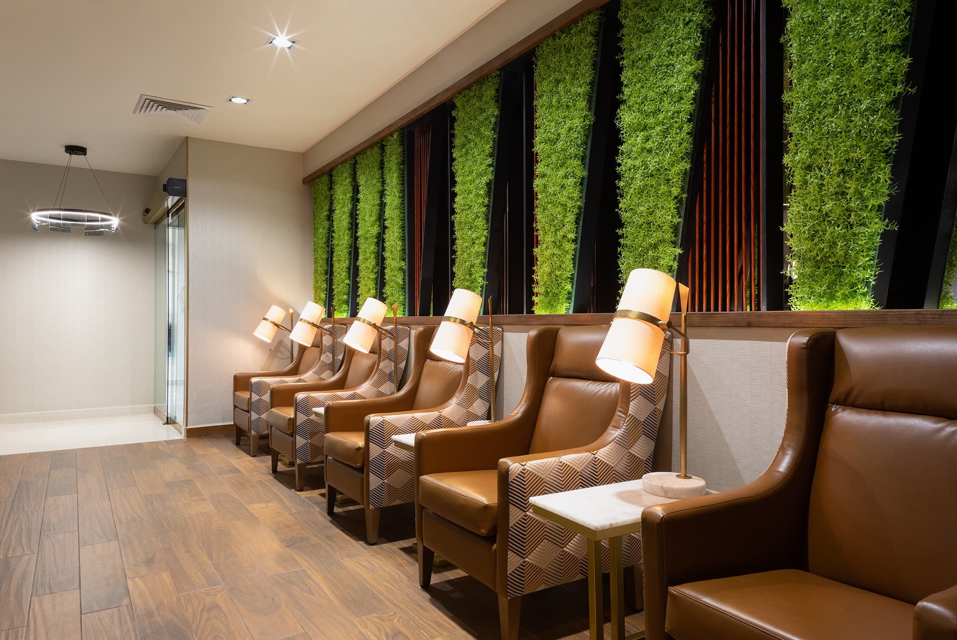MERA Business Lounge - Cancun International Airport - imagen 33