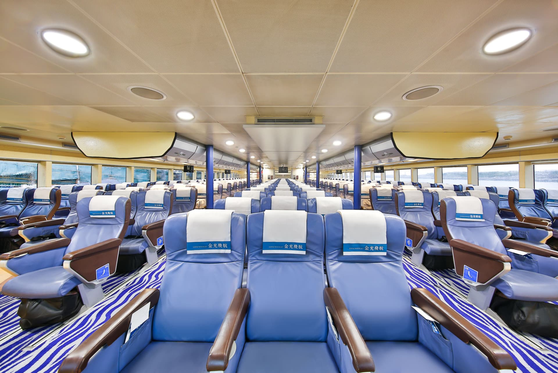 Cotai Water Jet Ferry between Hong Kong Island and Macau - image 3