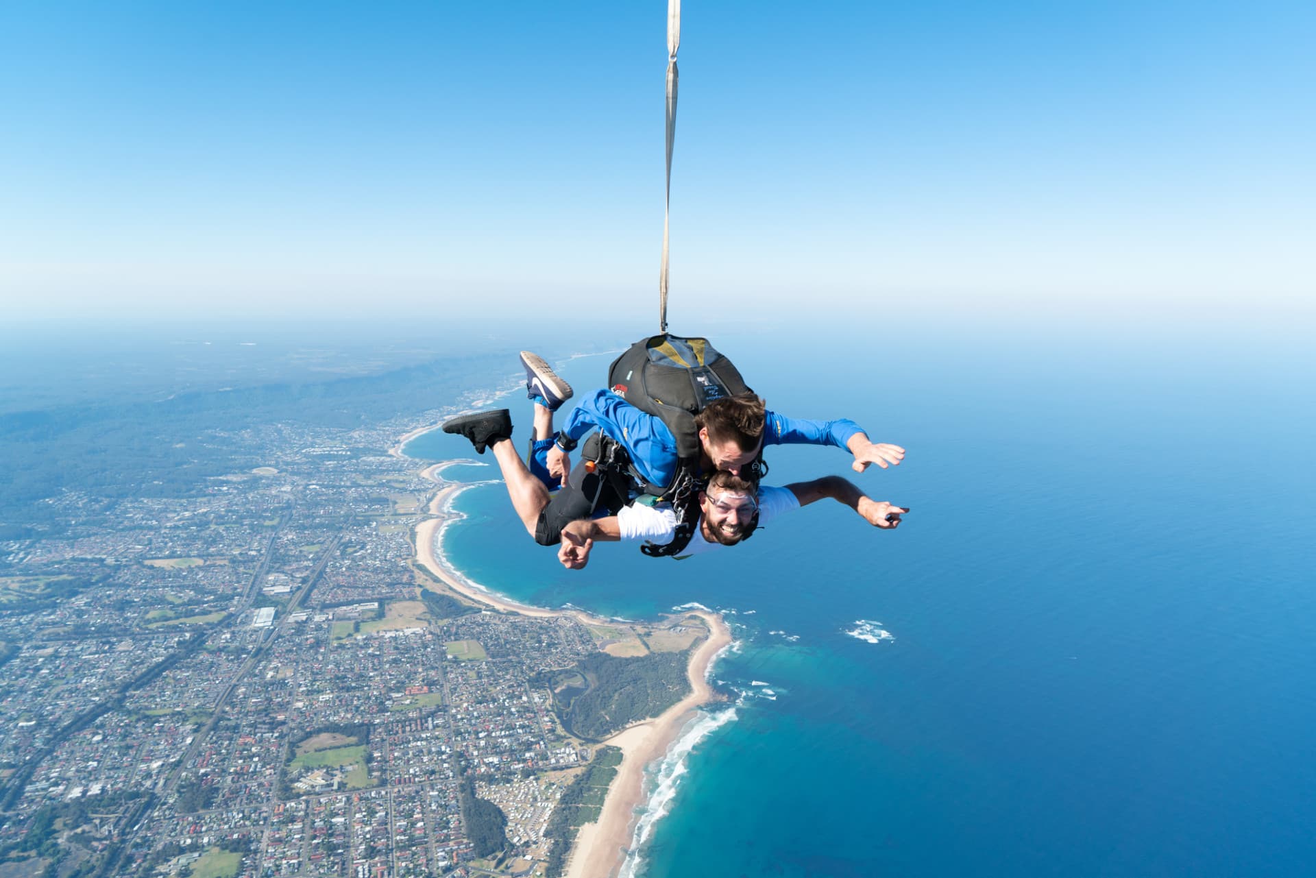 Tandem Skydiving Experience Wollongong Sydney - image 4