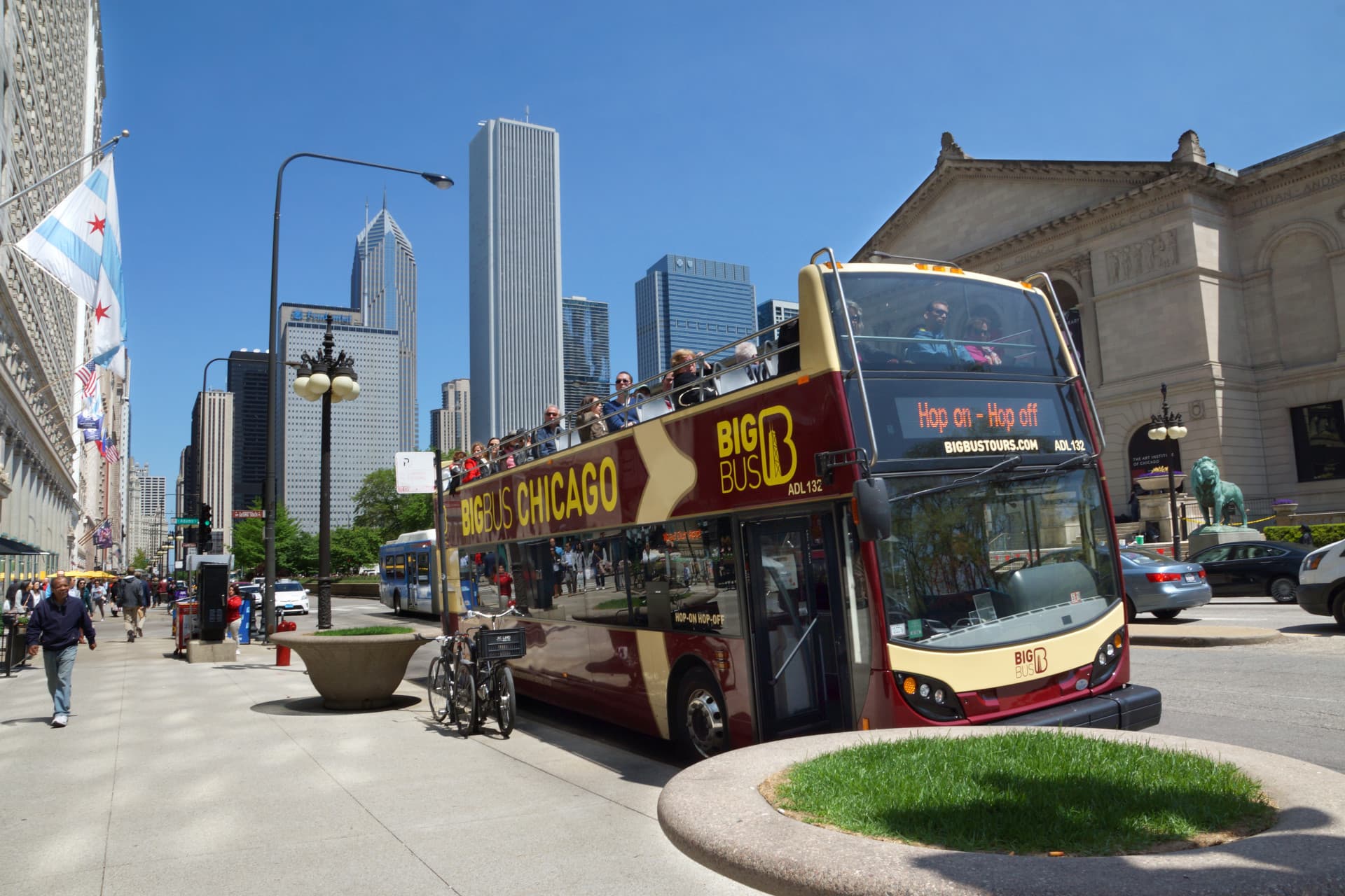 Big Bus Chicago Hop-on Hop-off Bus Tour - image 10