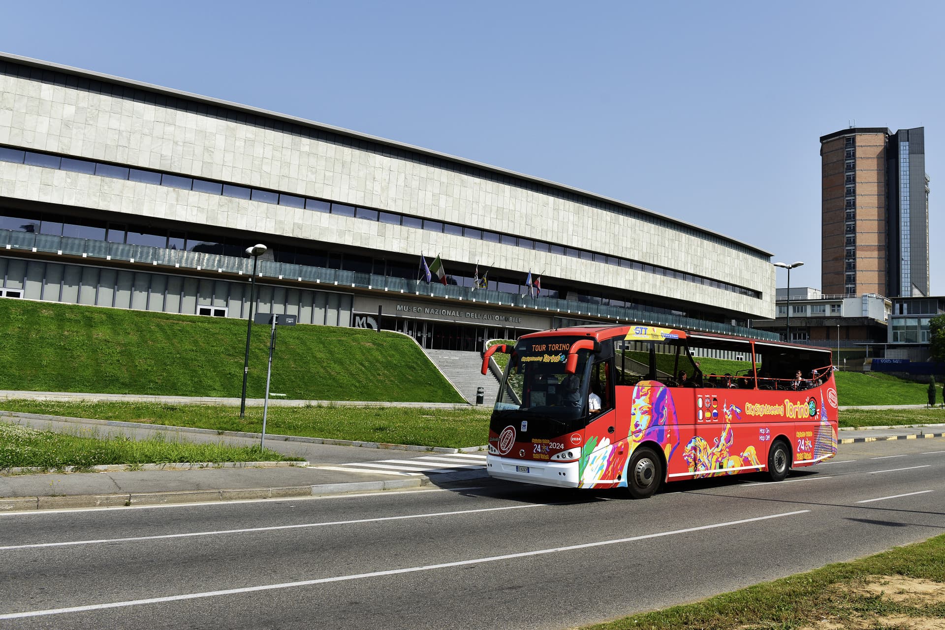 City Sightseeing Turin Hop-on Hop-off Bus Tour - imagen 9