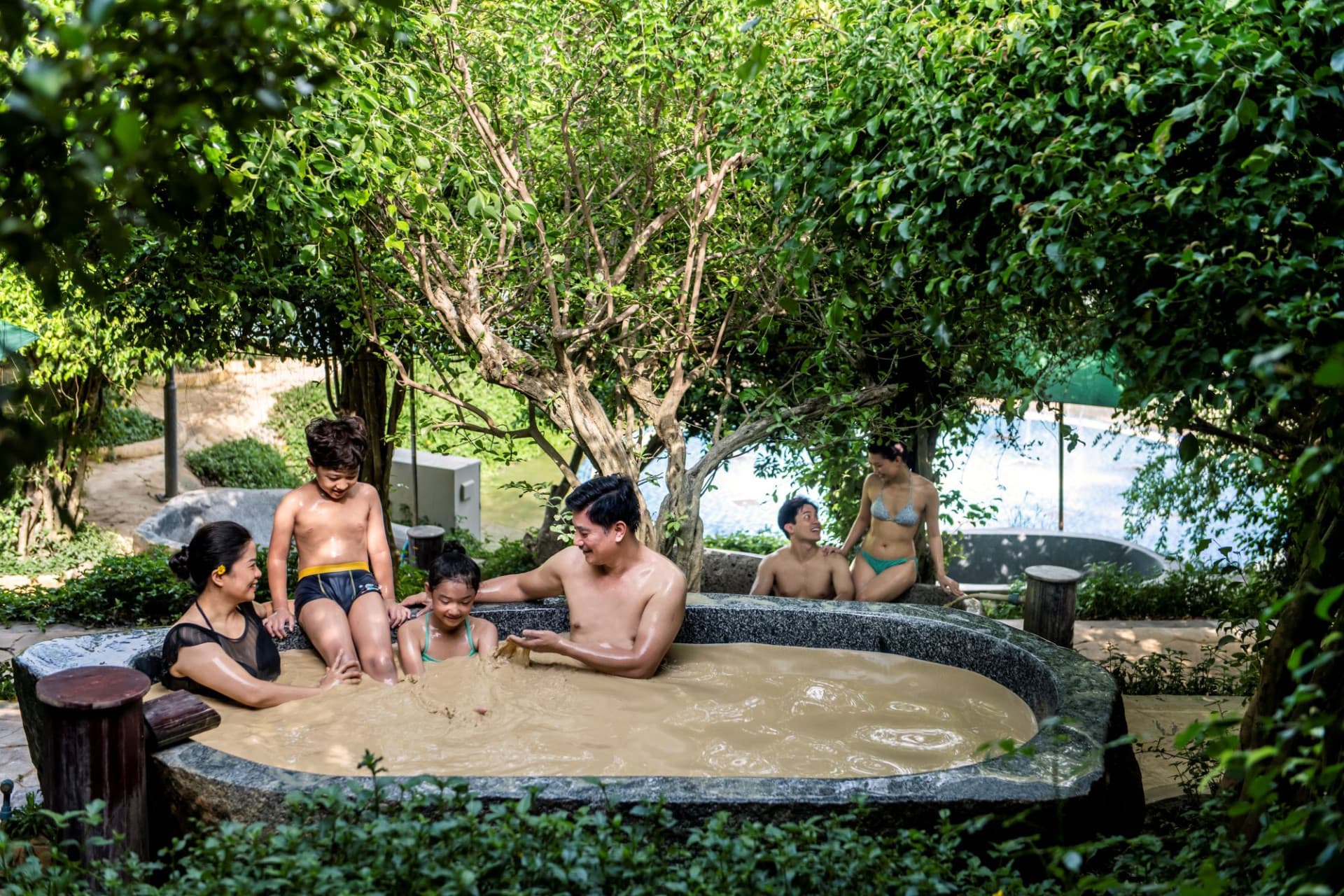 VinWonders Hon Tam Mud Bath Ticket - main image