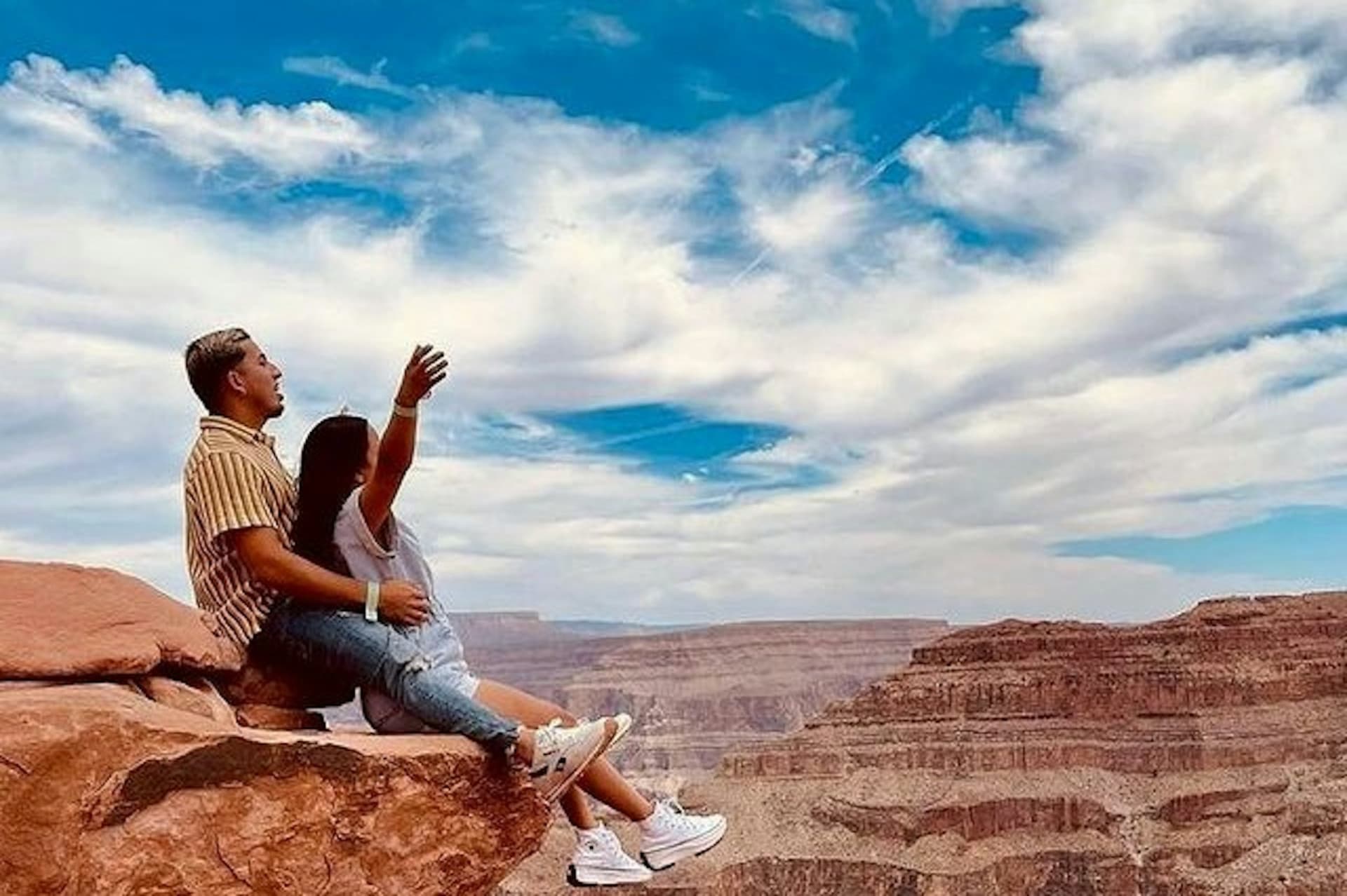 Grand Canyon West: VIP Tour from Las Vegas + Hoover Dam Stop + Optional Skywalk - image 5