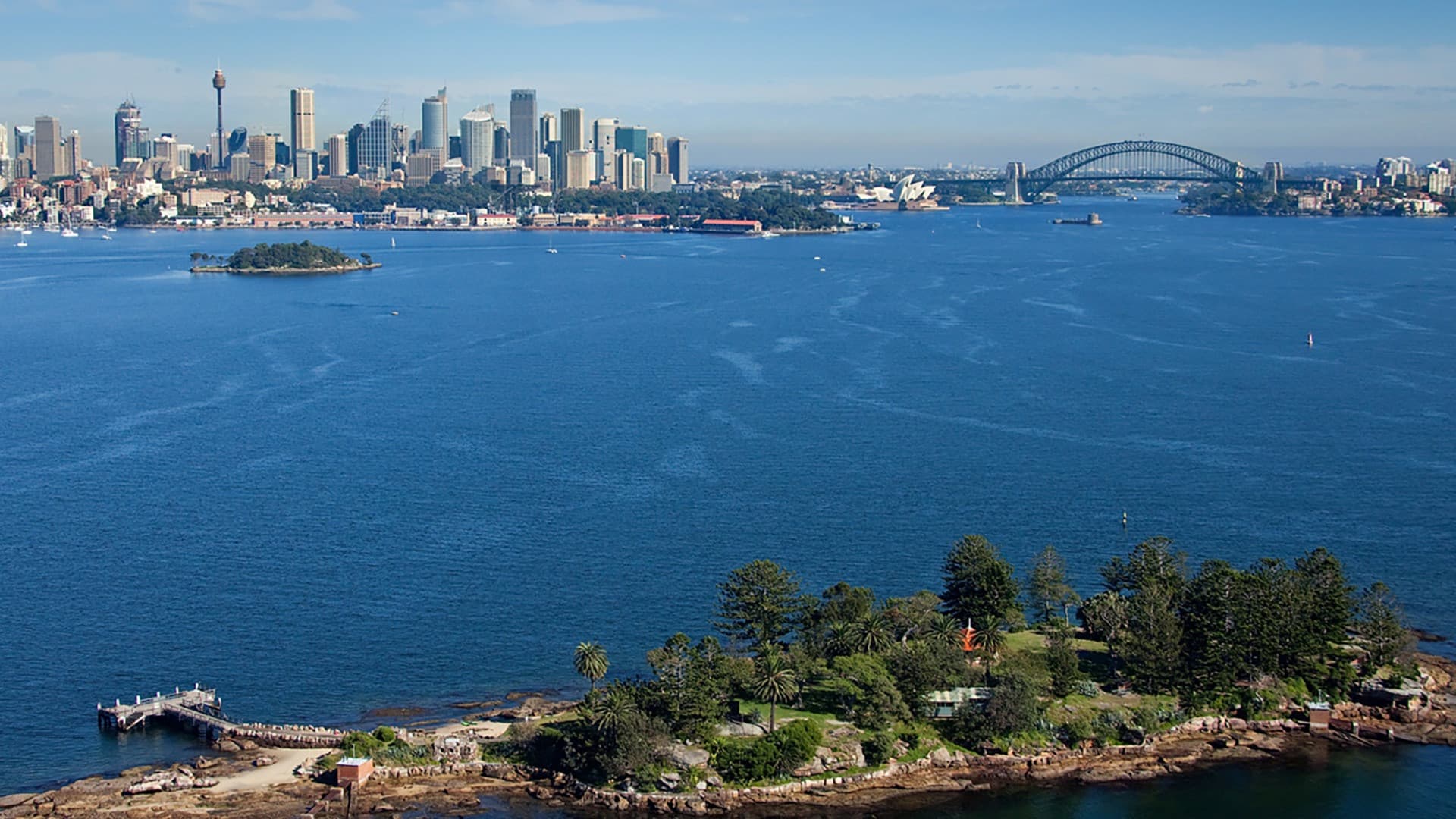 Sydney Harbour Express Sightseeing Cruise with Captain Cook Cruises - image 5