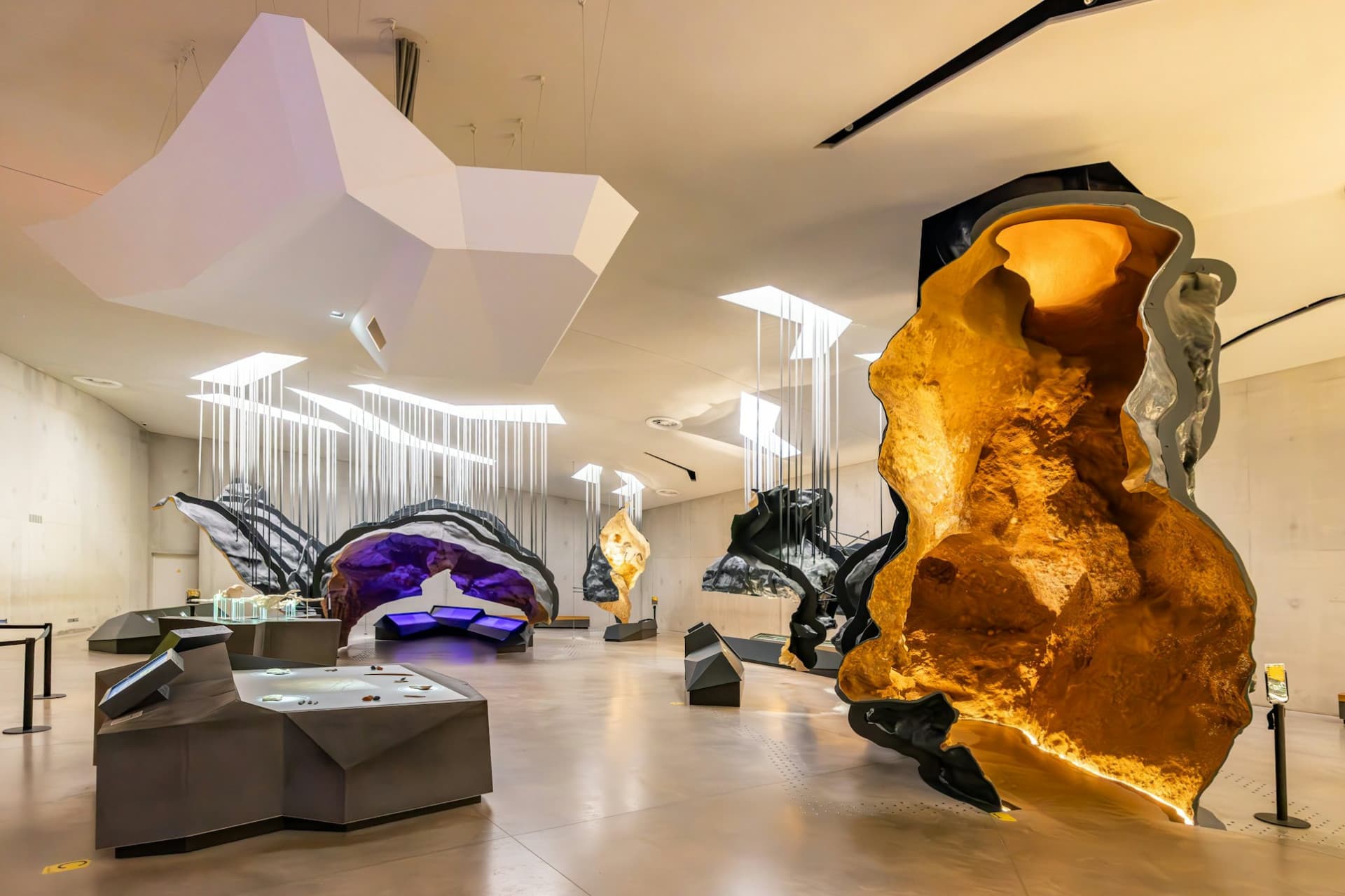 Lascaux IV : Admission + Guided tour - image 3