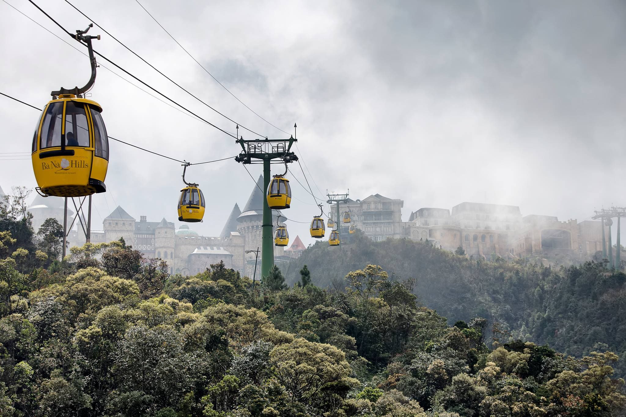 Sun World Ba Na Hills Ticket - image 2