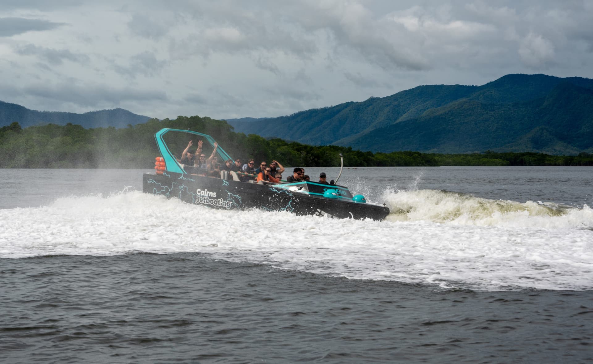 Paseo en lancha rápida por Cairns - imagen 7