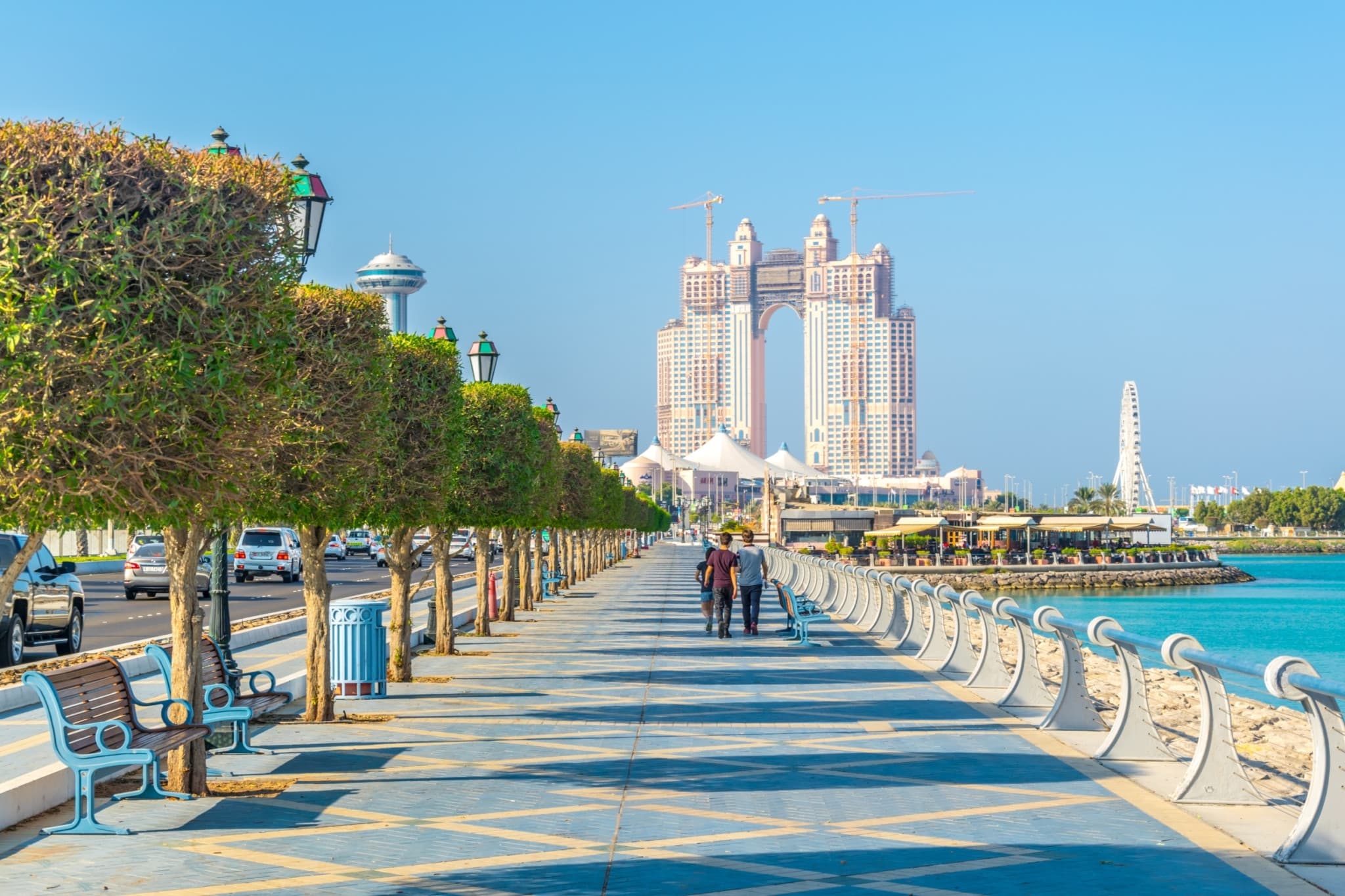 Abu Dhabi Premium City Tour from Dubai: Sheikh Zayed Mosque, Etihad Towers, Qasr Al Watan - image 6