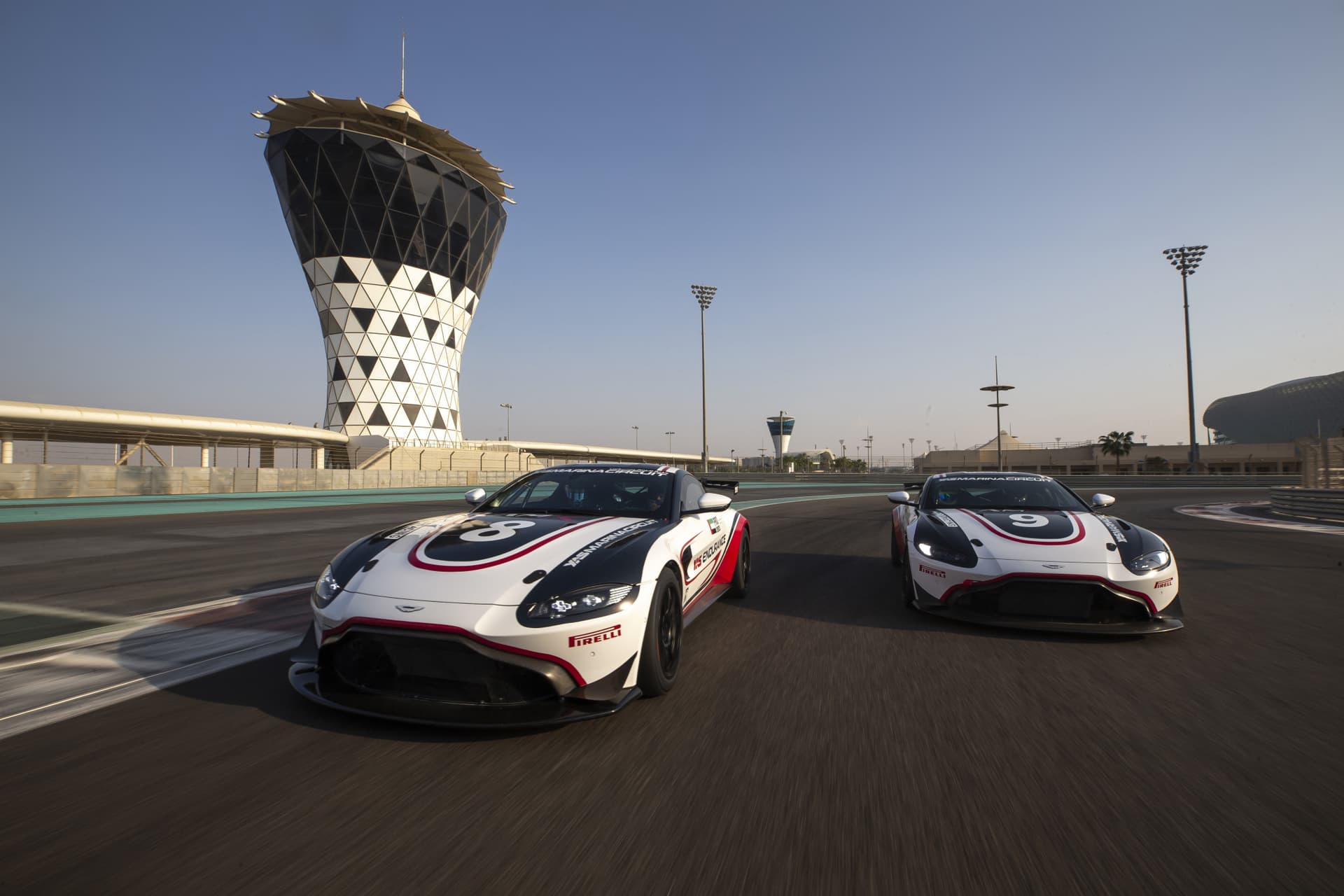 Yas Marina Circuit Aston Martin GT4 Driving Experience - image 3