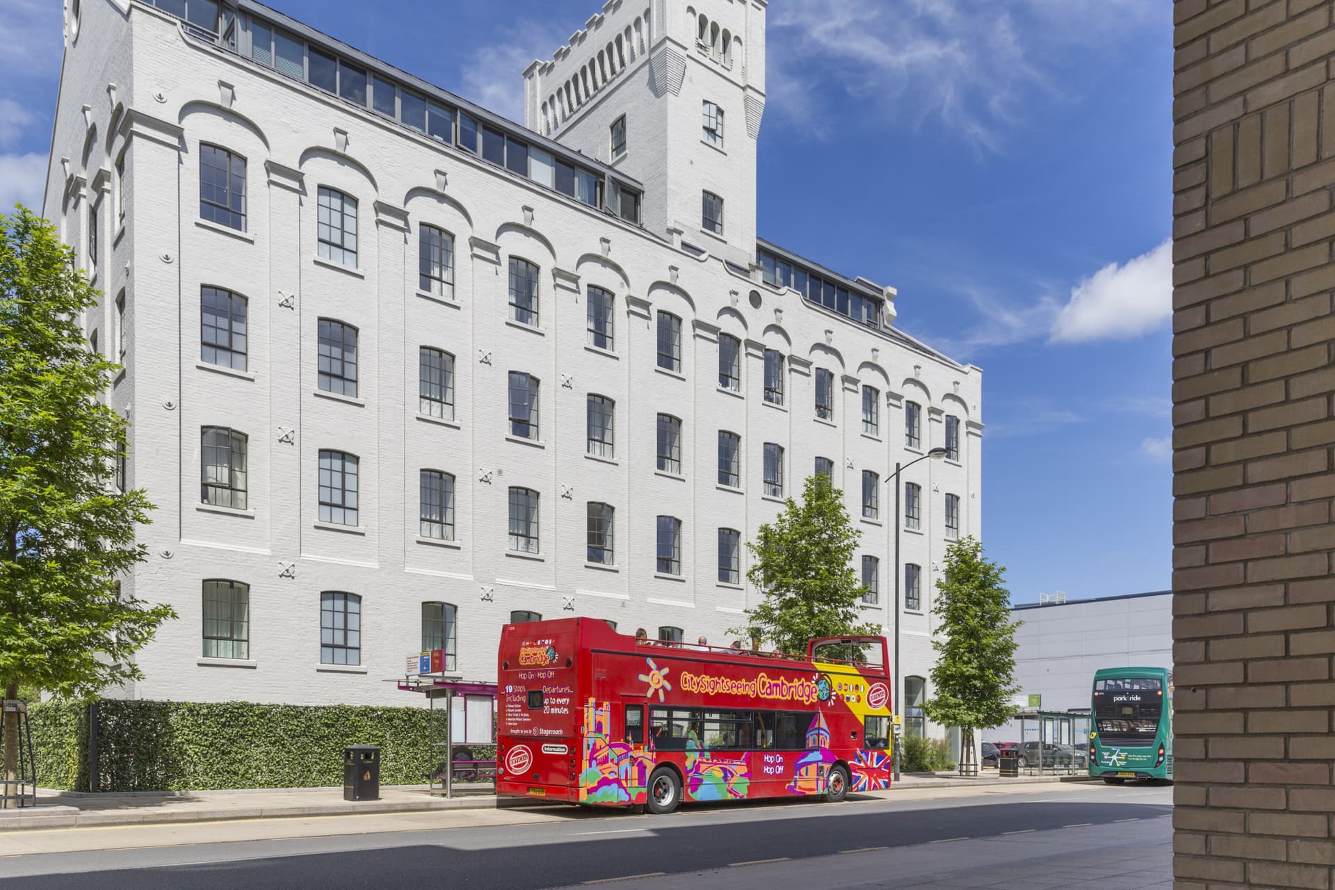 City Sightseeing Cambridge Hop-on Hop-off Bus Tour - imagen 3