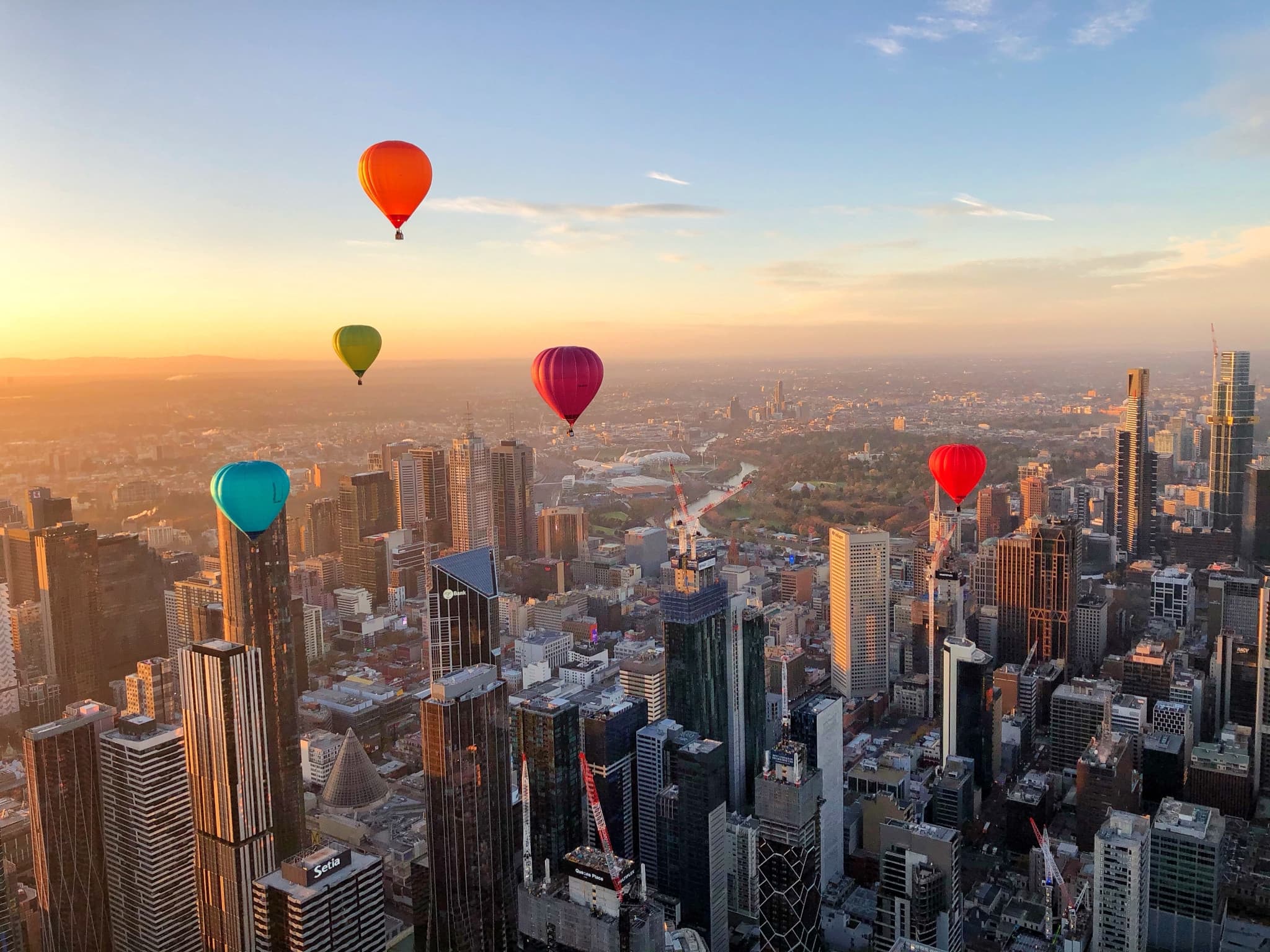Sunrise Hot Air Balloon Flight over Melbourne with Photos - main image