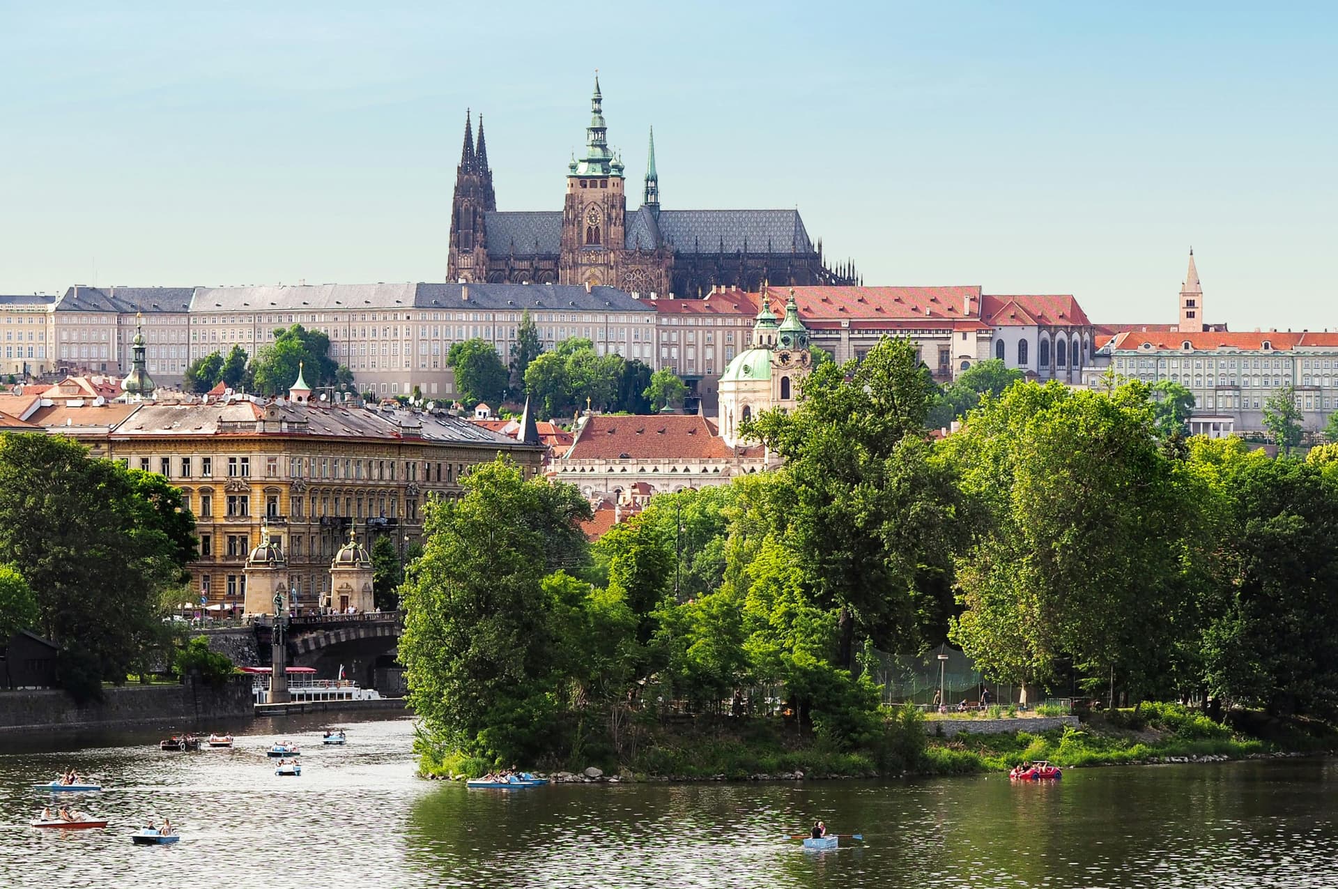 Go City Prague All-Inclusive Pass: Save up to 50% on Attractions - imagen 5