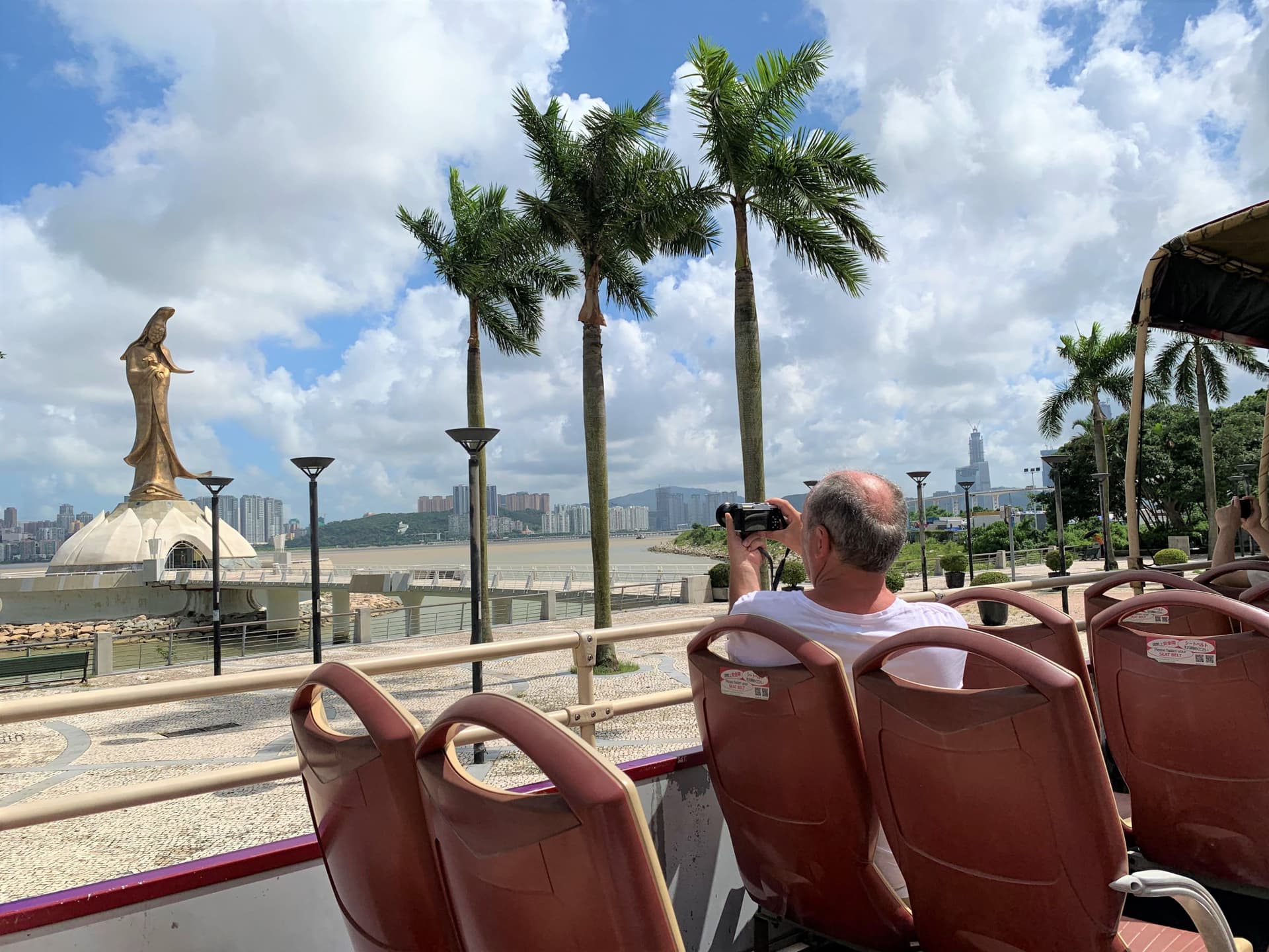 Macau Open Top Bus Tour - image 5