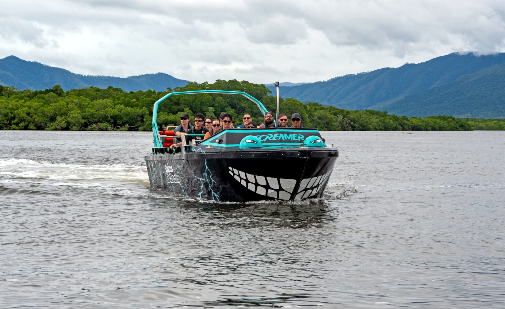 Paseo en lancha rápida por Cairns - imagen 8