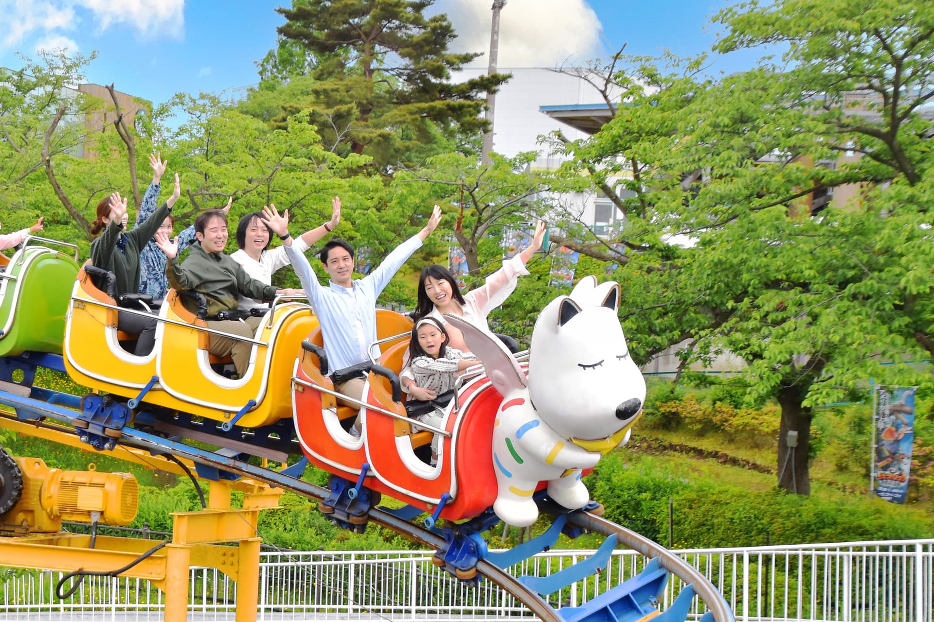 Yomiuriland Amusement Park Ticket - image 3