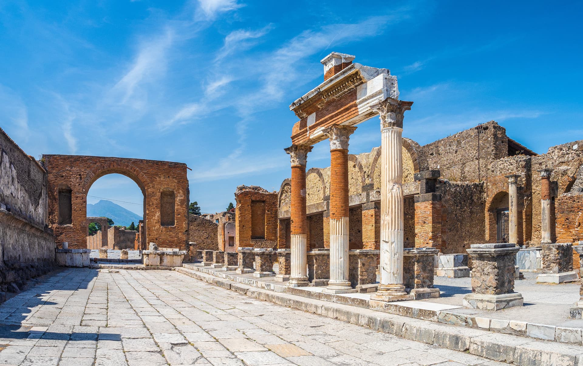 Pompeii and Naples Full-Day Tour from Rome - image 3