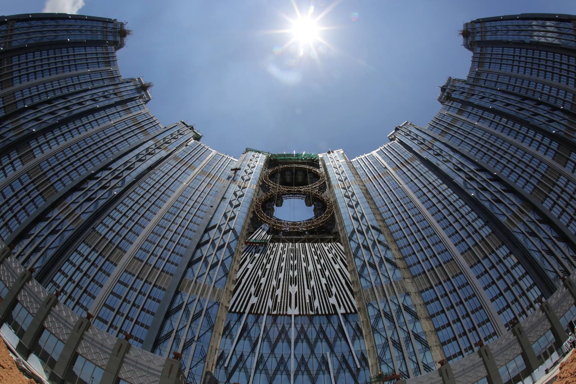Studio City Macau Golden Reel Ferris Wheel - image 9