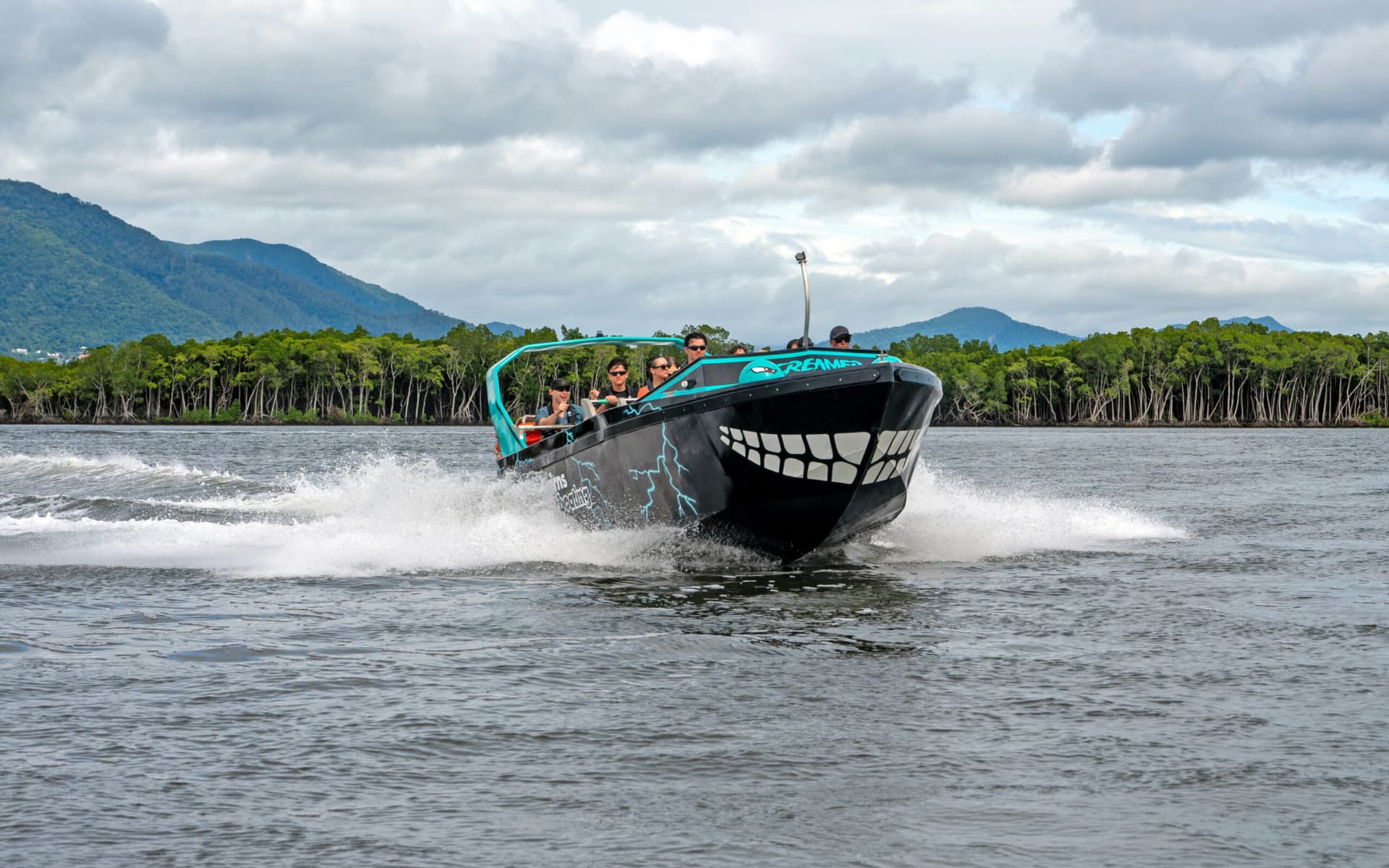 Paseo en lancha rápida por Cairns - imagen 5