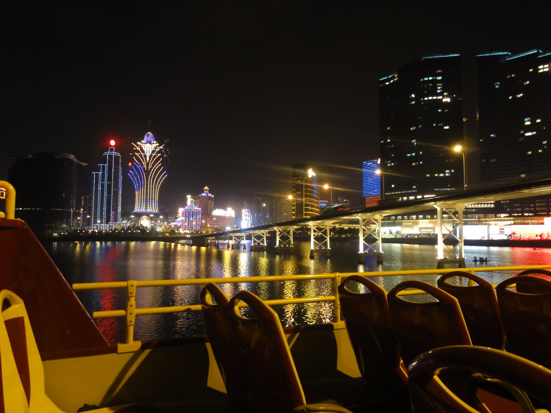Macau Open Top Bus Tour - image 25