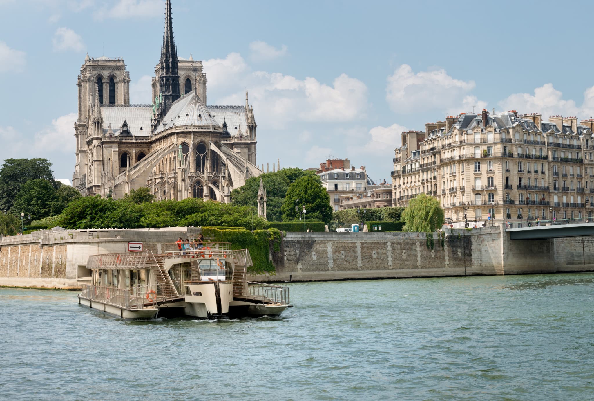 Paris Open-Top Bus Tour, Seine River Cruise, and Eiffel Tower Dining Experience - image 9