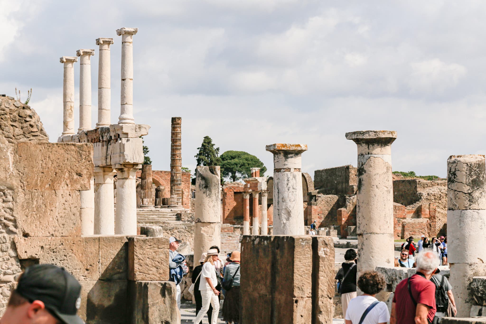 Tour of Pompeii & Mt. Vesuvius with Priority Access from Naples - image 7