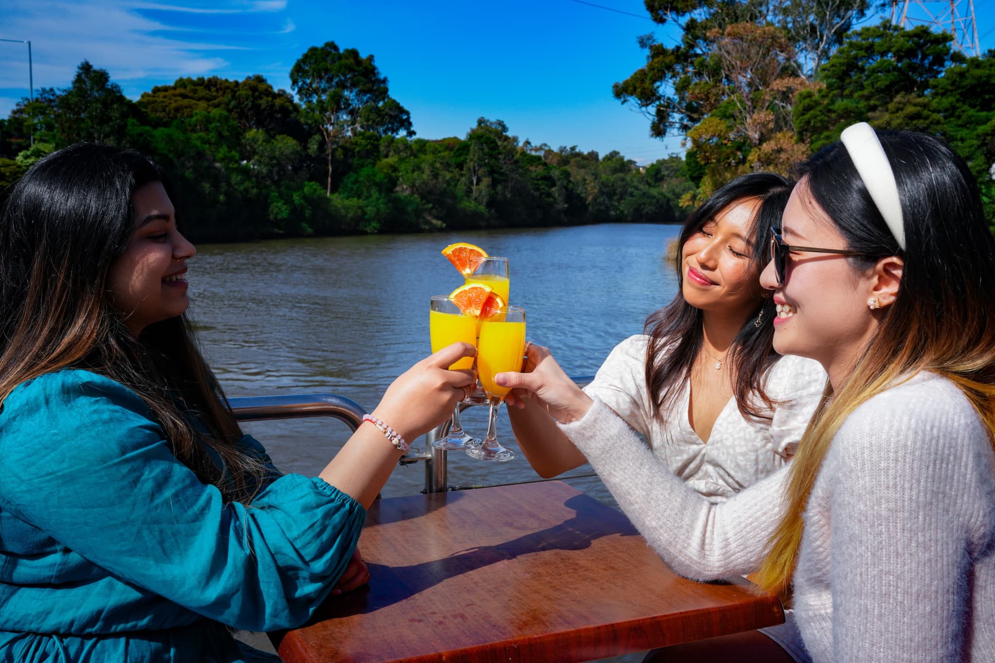 Spirit of Melbourne Bottomless Brunch Cruise on the Yarra River - image 4