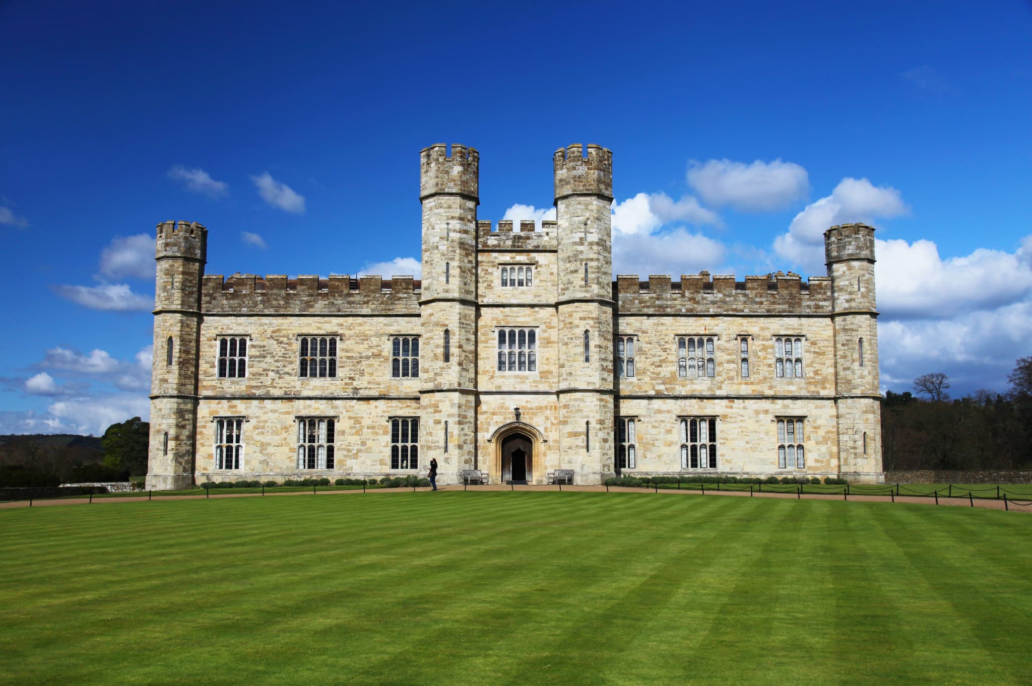 Leeds Castle, Canterbury, Dover, and Greenwich Tour from London - image 3