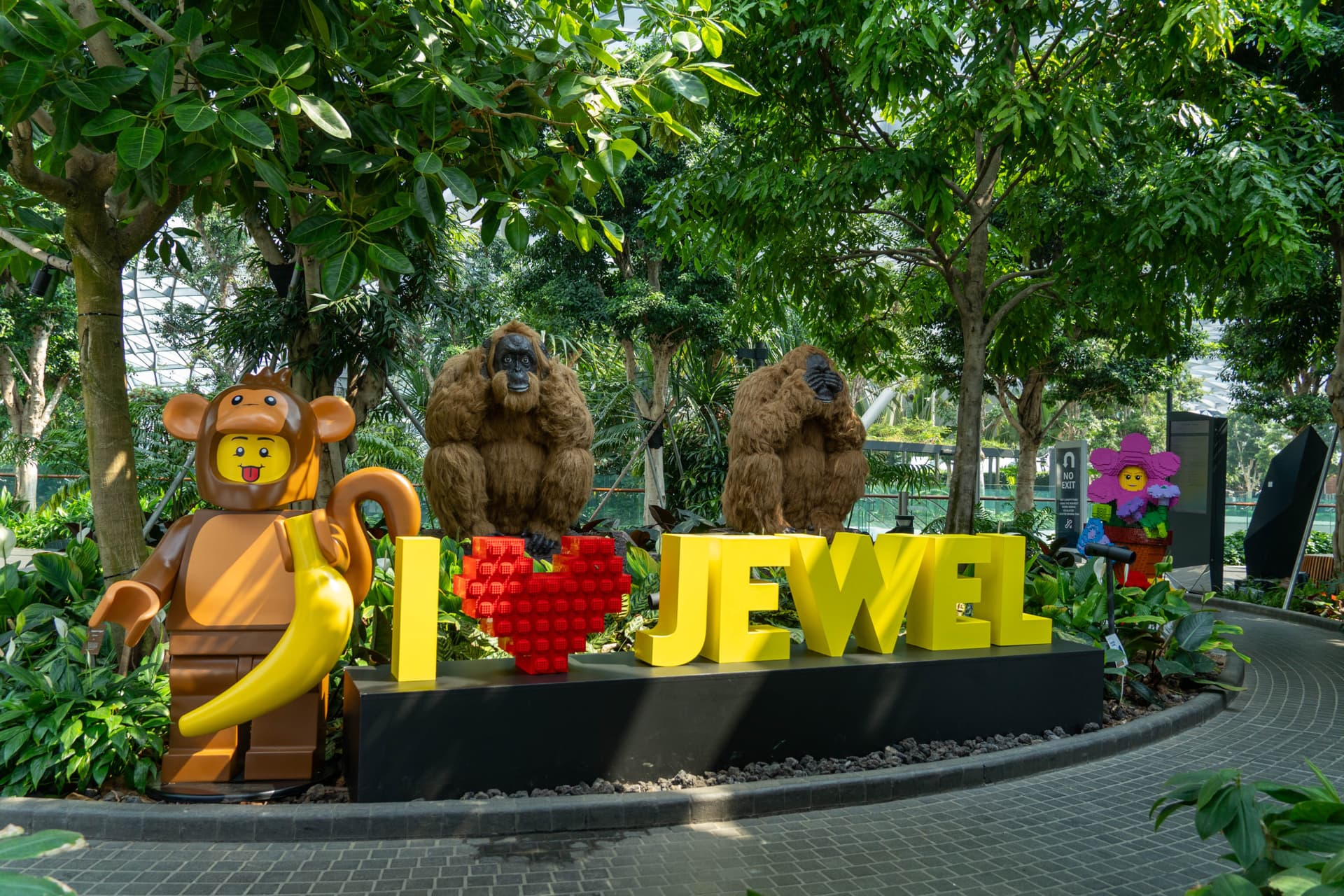Atracciones de Jewel Changi Airport - imagen principal