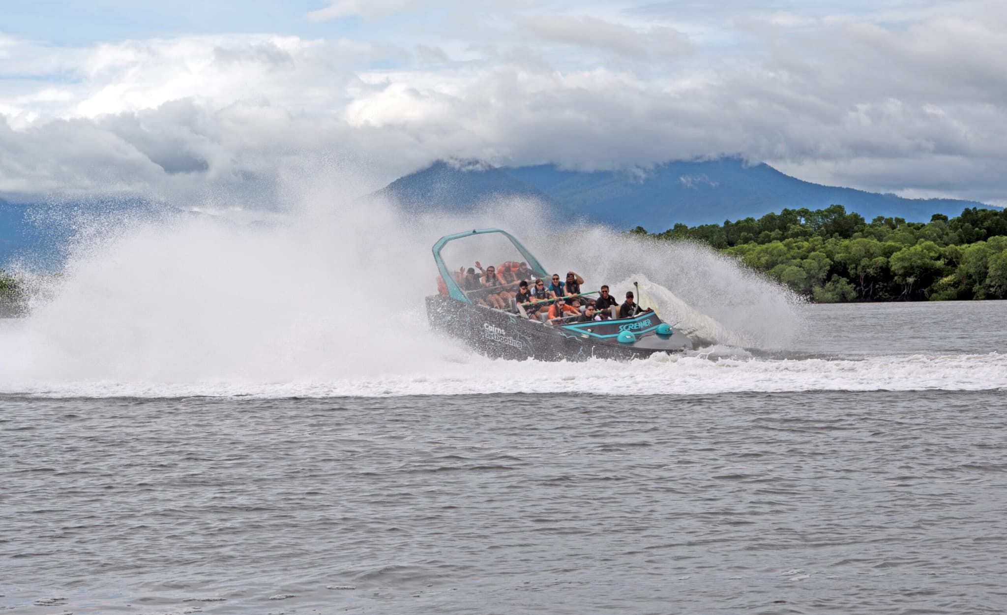 Cairns Jet Boating - image 2