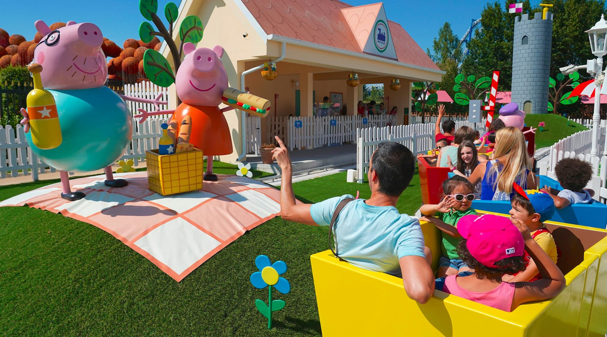 Gardaland Amusement Park Ticket - image 4