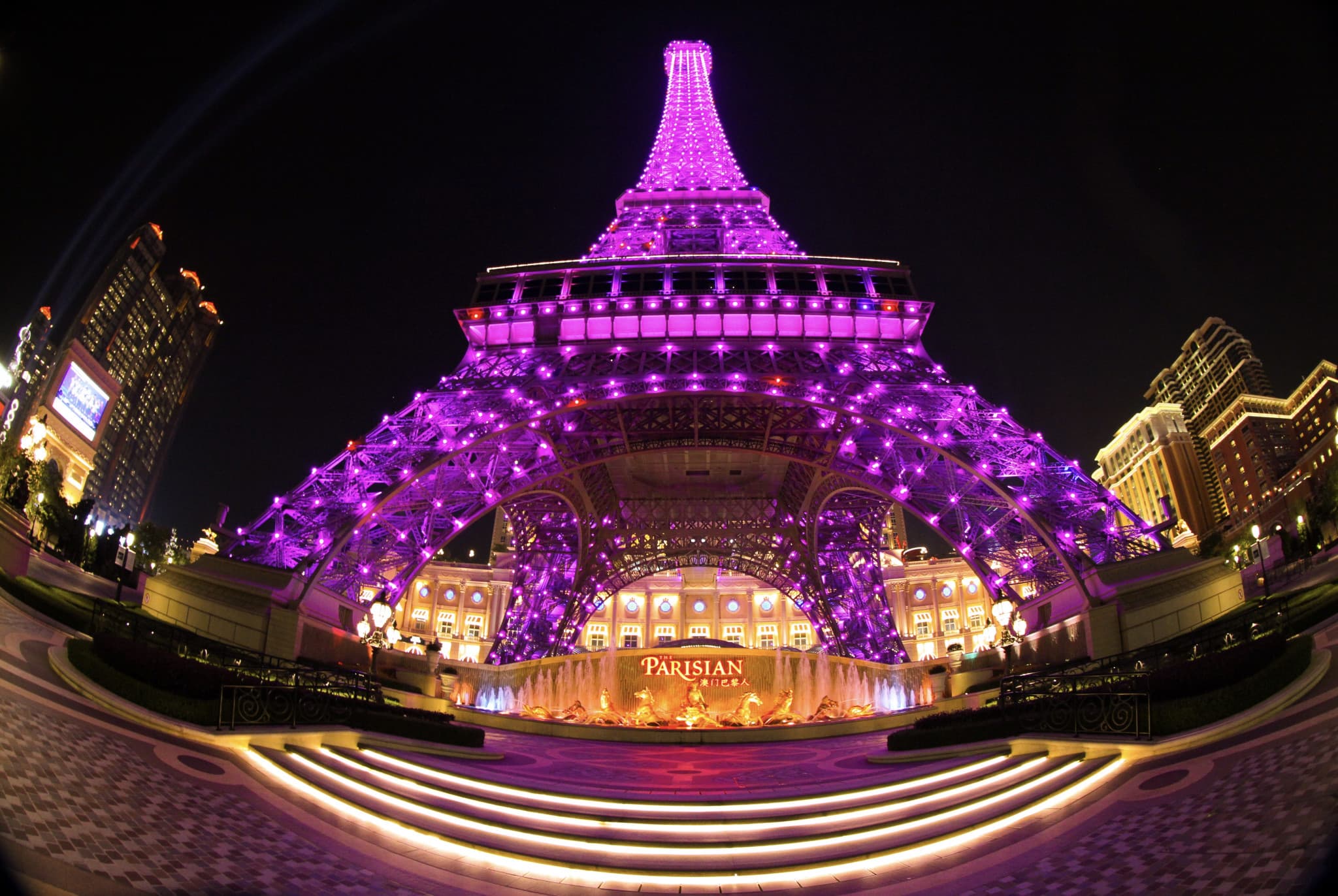The Parisian Macao Eiffel Tower Observation Deck - image 3