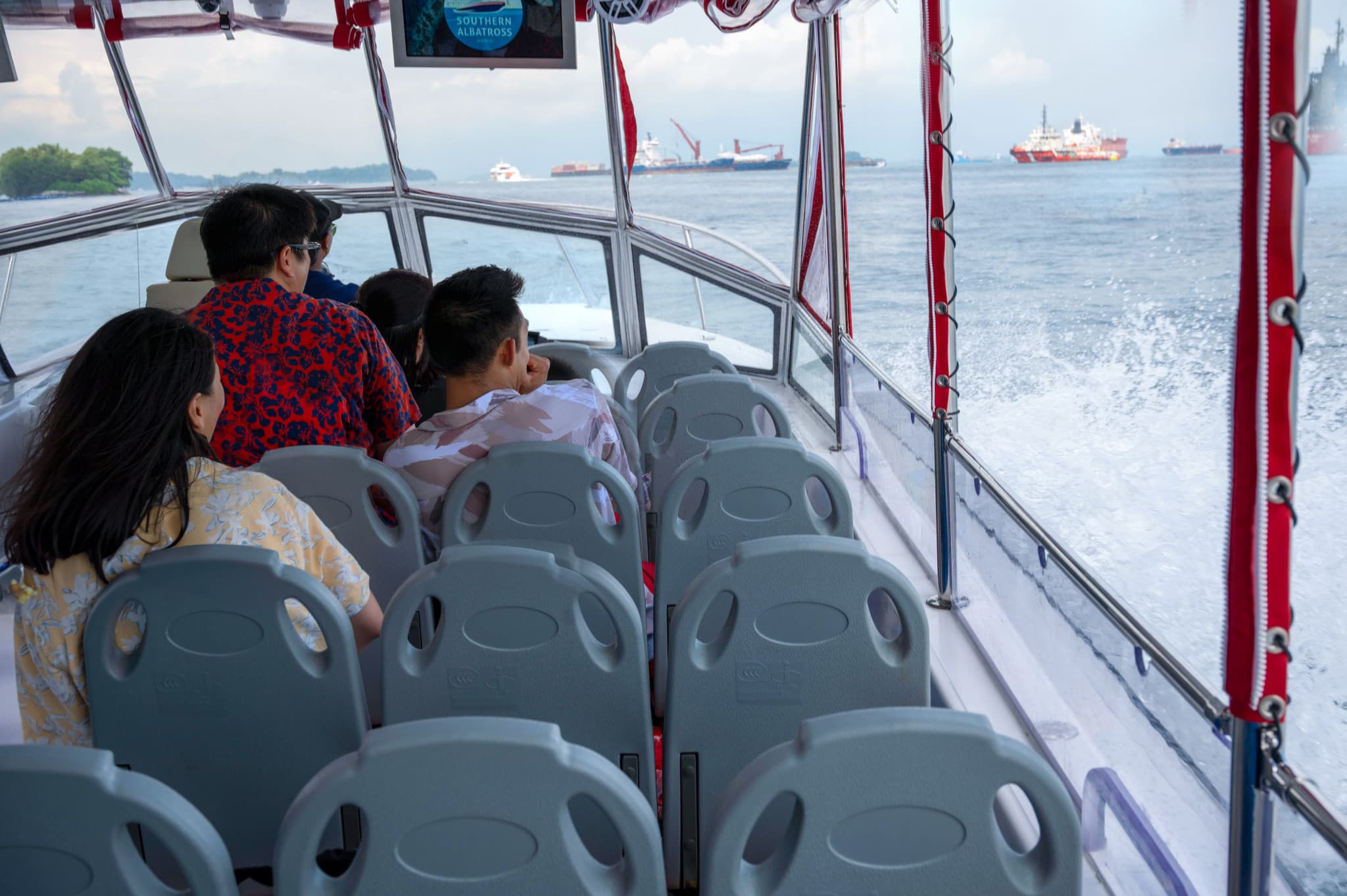 Albatross Hop-On Hop-Off Speedboat Pass - image 9