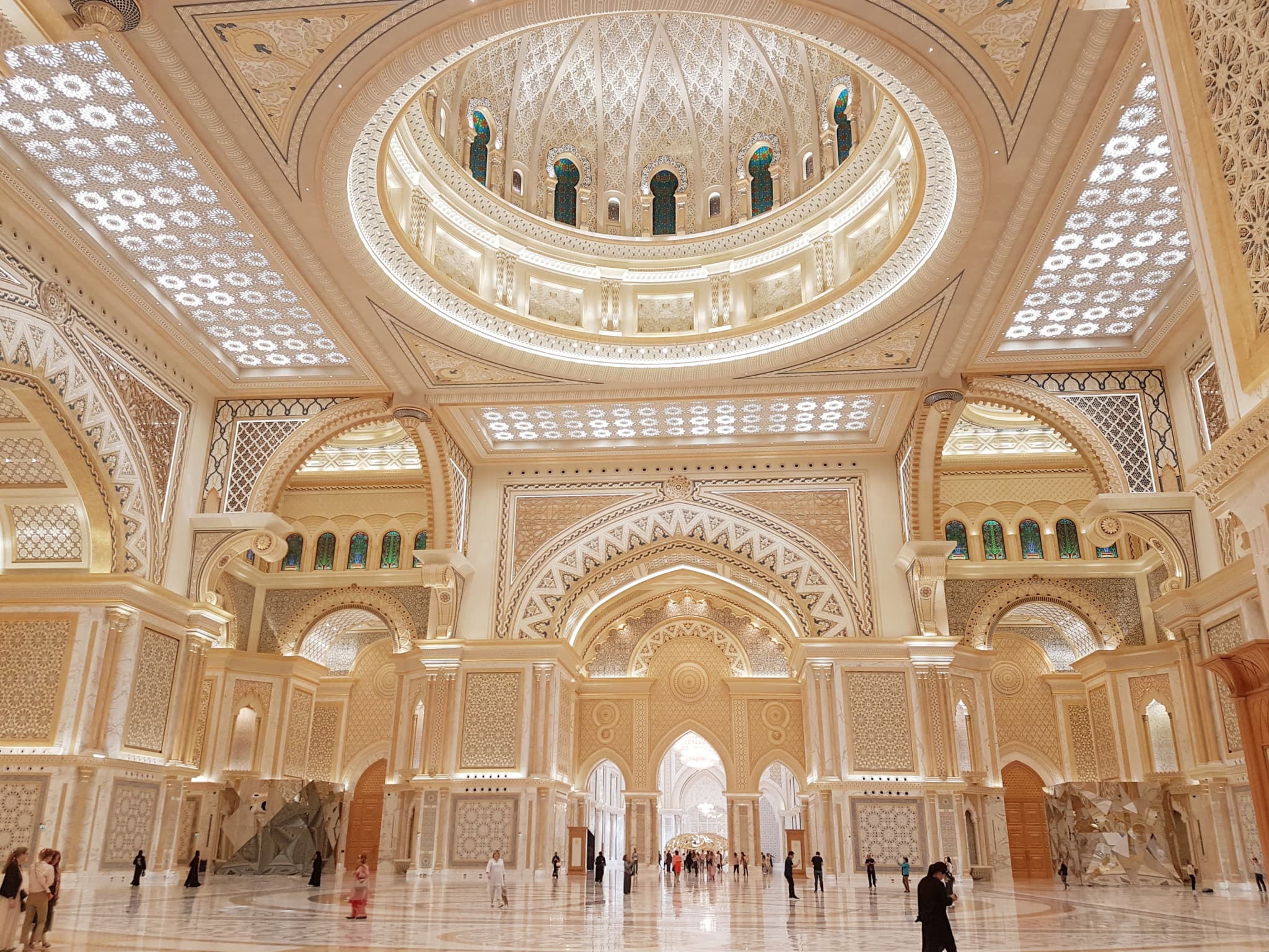 Abu Dhabi Premium City Tour from Dubai: Sheikh Zayed Mosque, Etihad Towers, Qasr Al Watan - image 7