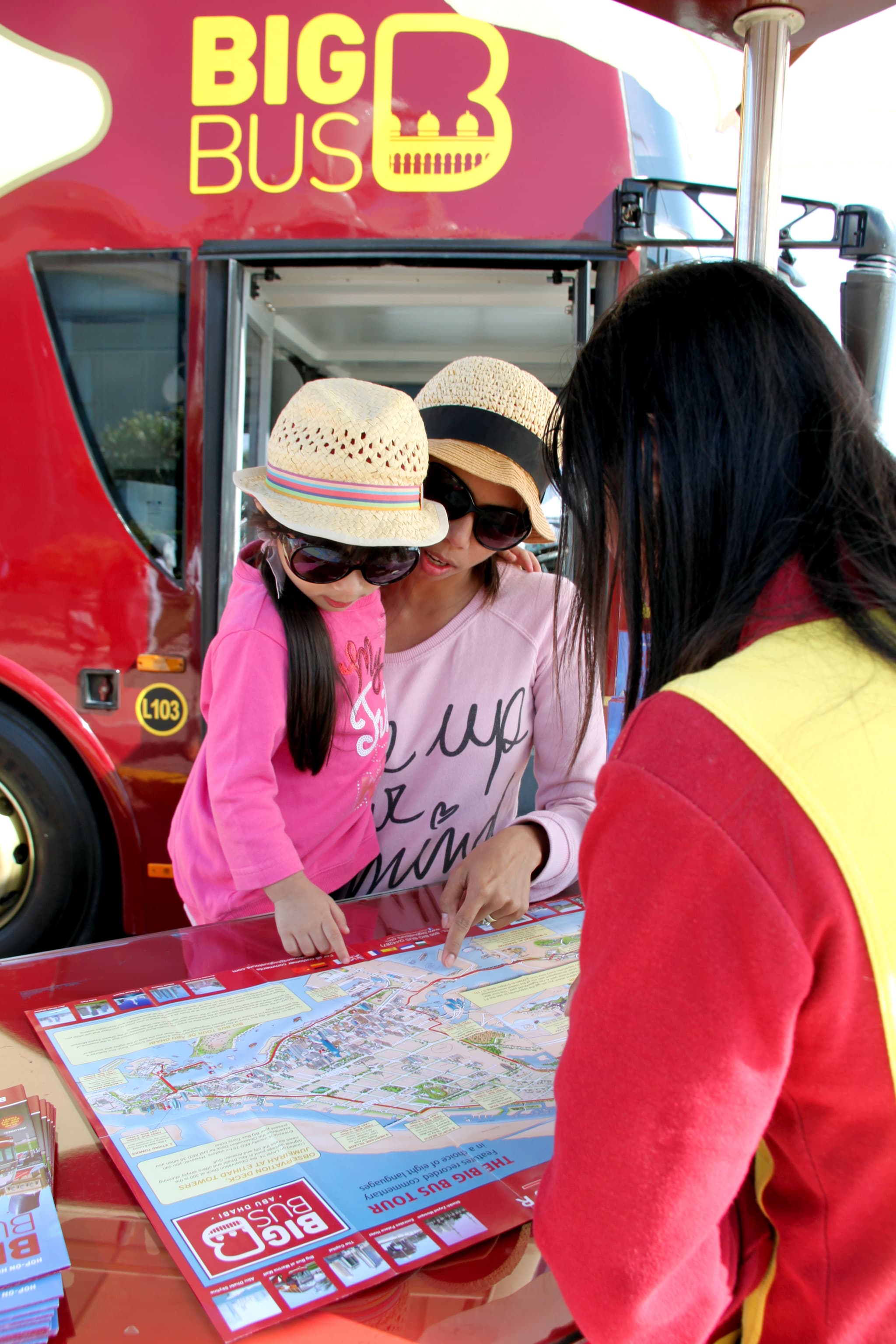 Big Bus Abu Dhabi Hop-on Hop-off Bus Tour - image 6