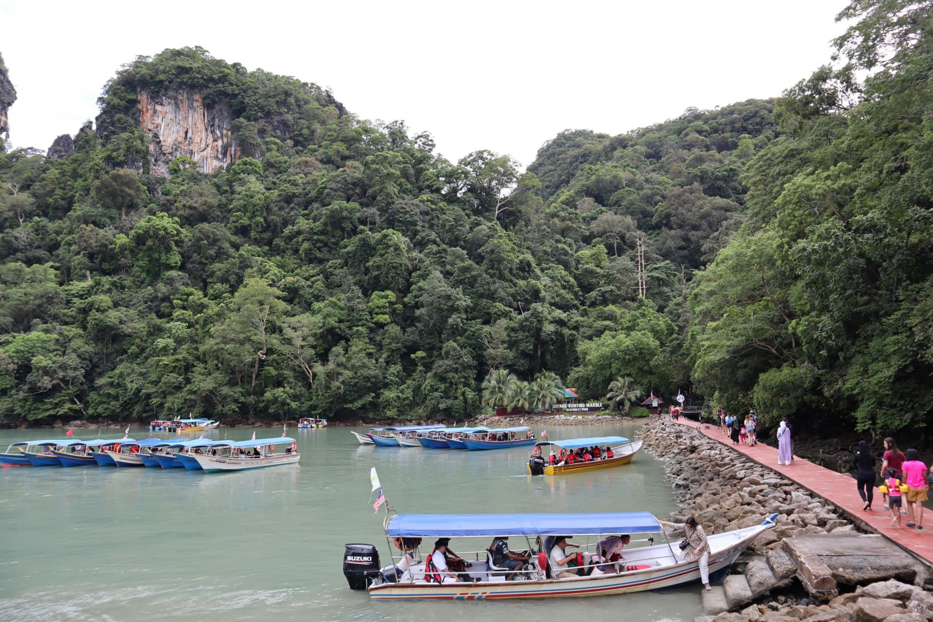 Langkawi Island Hopping Tour by Speedboat - image 9