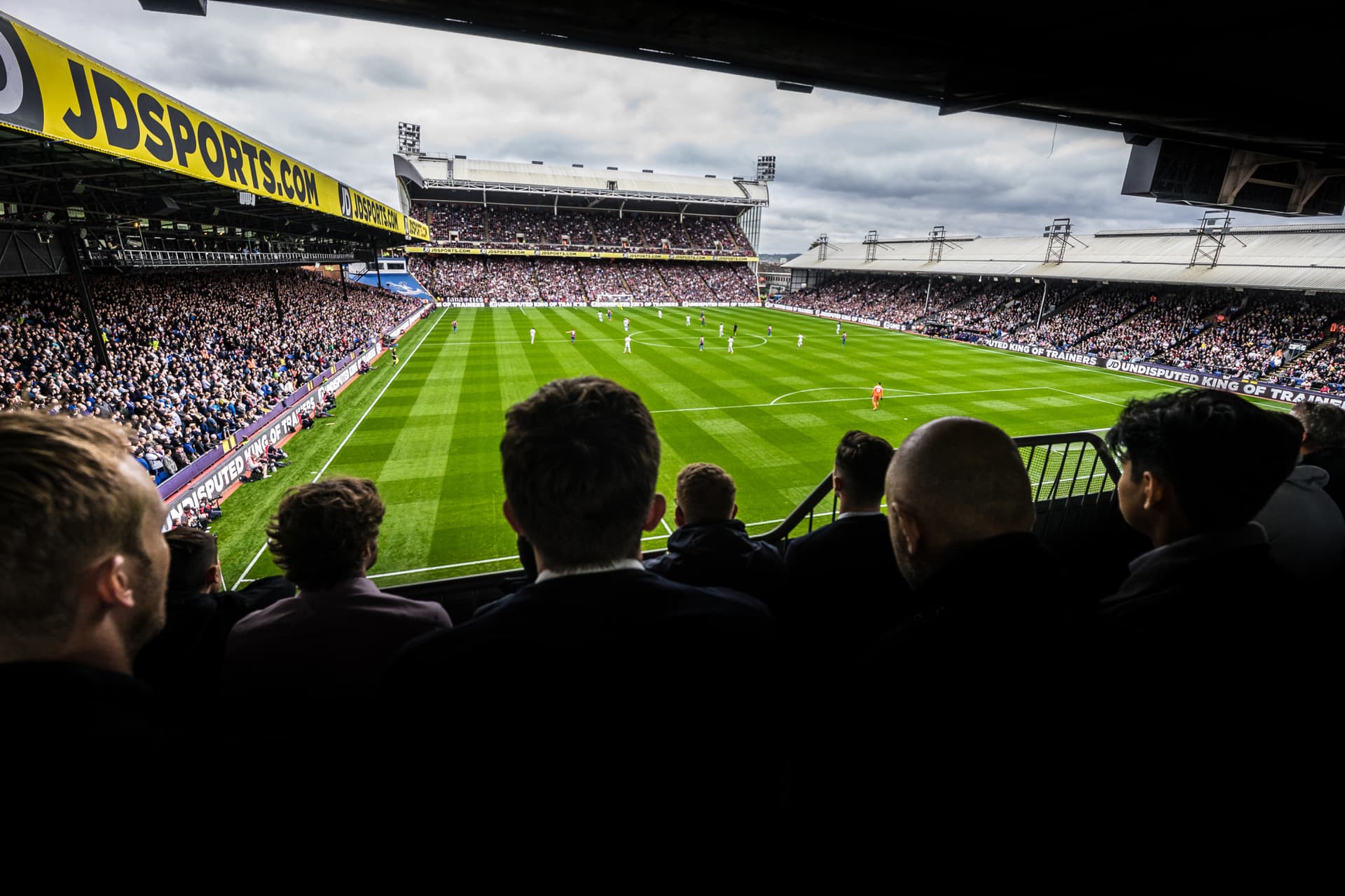 Entrada para partido de la Premier League de Crystal Palace FC en el estadio Selhurst Park - imagen 3