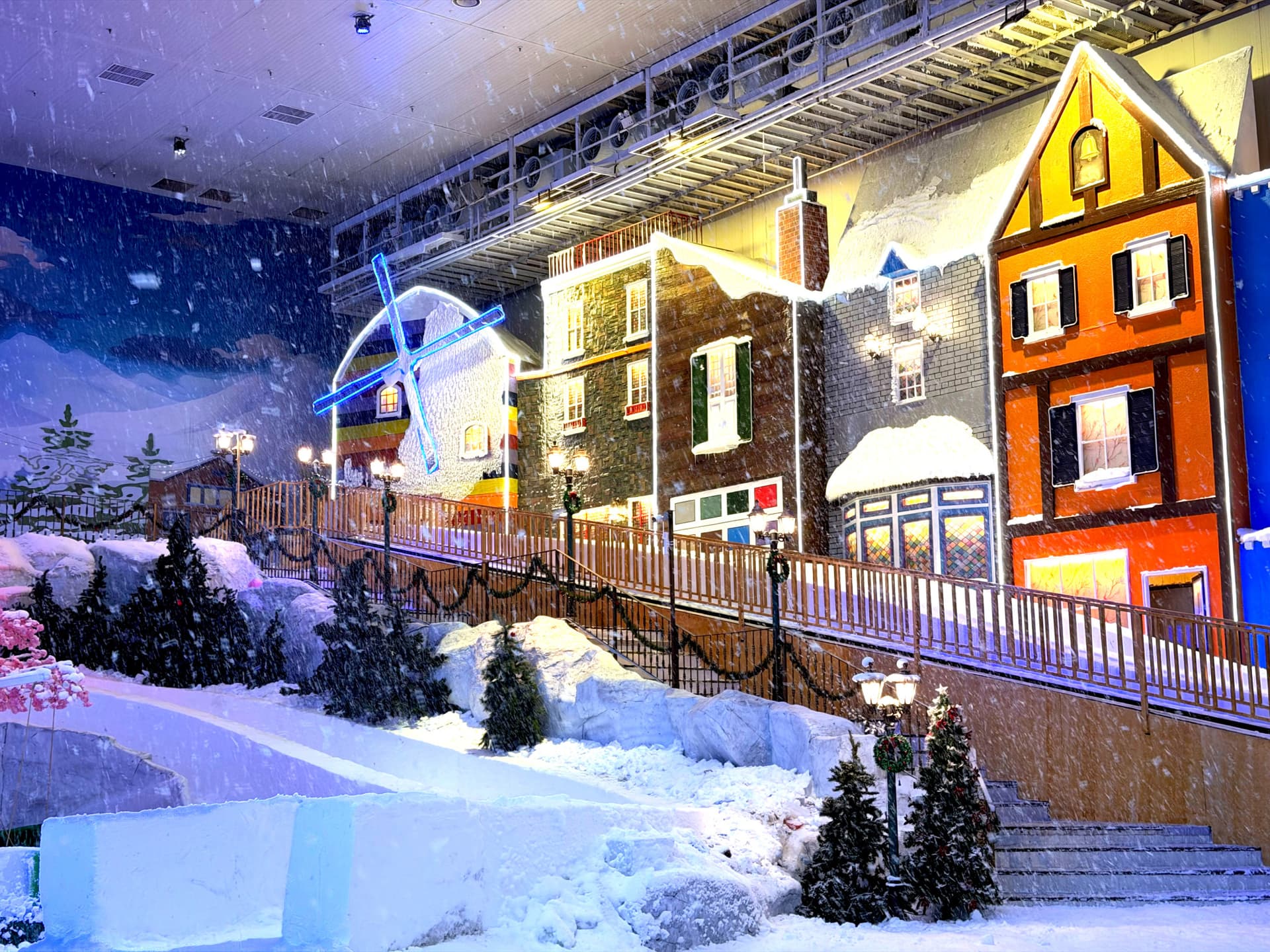 Snow World Genting Highlands Ticket - image 5