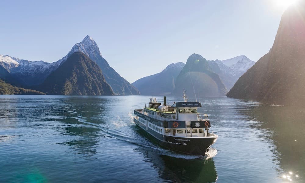Milford Sound Cruise - main image